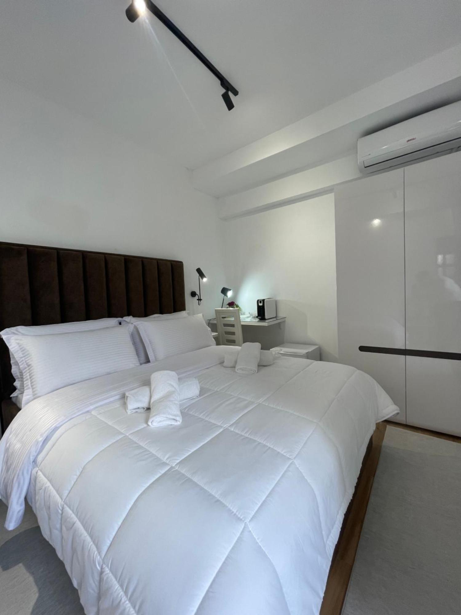 Vila Nela Shkoder Ngoại thất bức ảnh