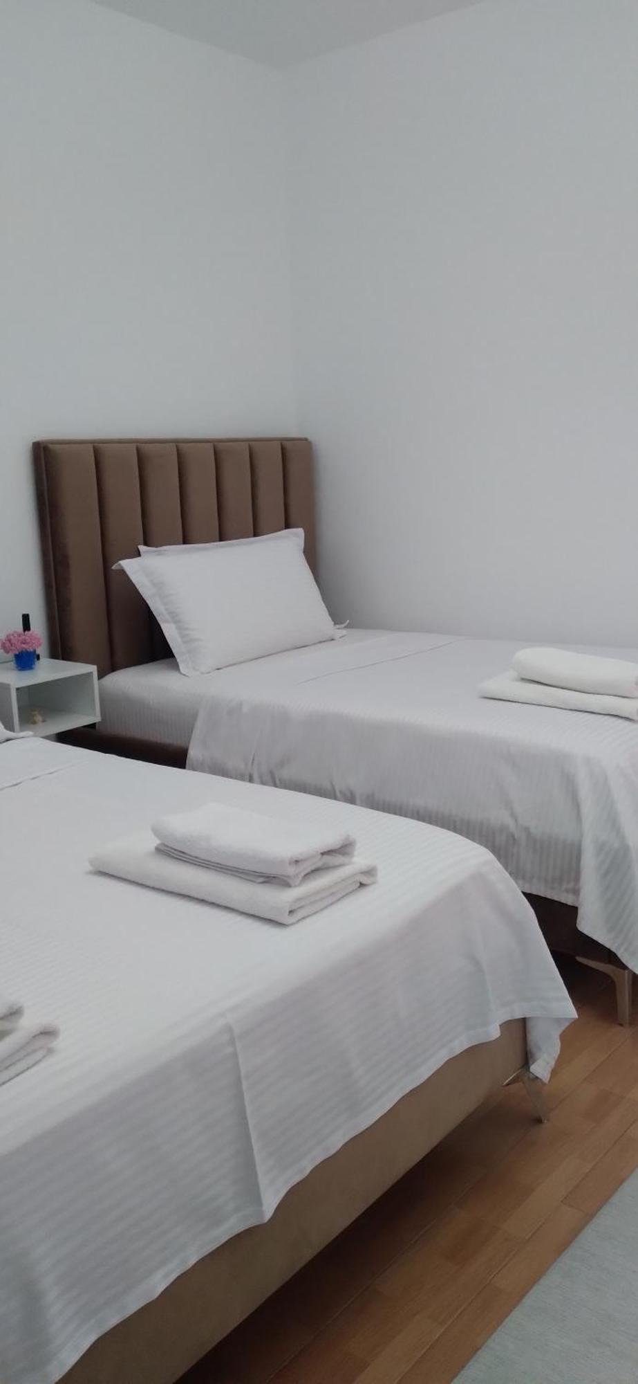 Vila Nela Shkoder Ngoại thất bức ảnh